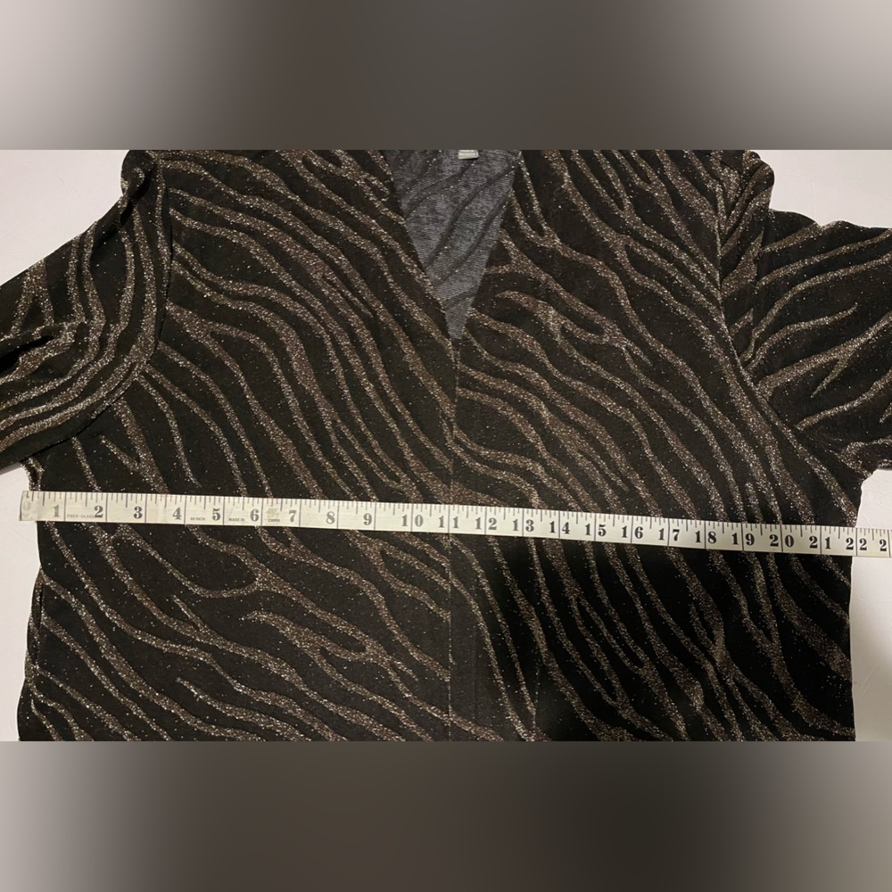 JM Collection Animal Print Tank with Cardigan, Black & Gold Shimmer - Picture 7 of 11